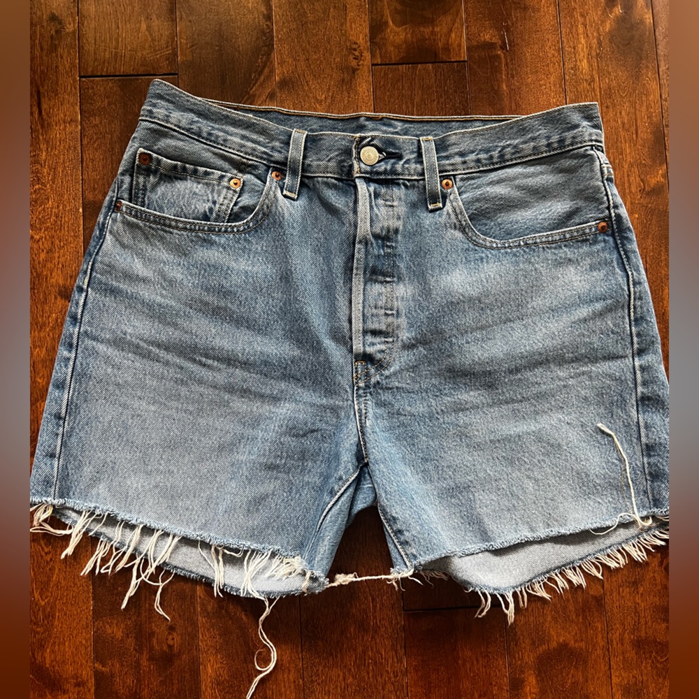 COPY - Levi’s jean shorts
